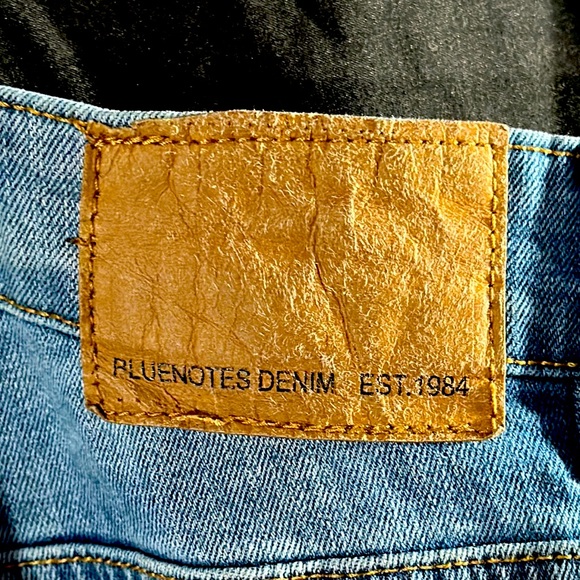 Bluenotes Zane Slim fit jeans. Size 34. Mens. Blue. Excellent condition!! - Picture 4 of 7